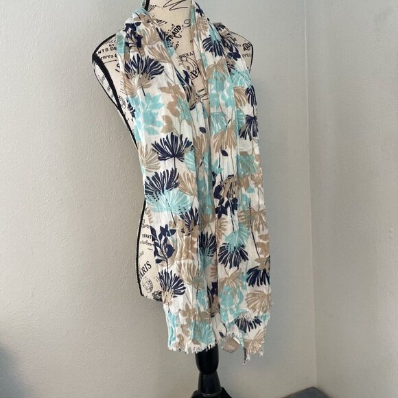 Floral Banana Republic Rectangular Scarf w/Unfinished Hem - 64" x 20" (U5) - Picture 3 of 7